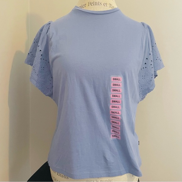 NWT New GAP blue eyelet flutter short sleeve t shirt tee - Picture 2 of 7